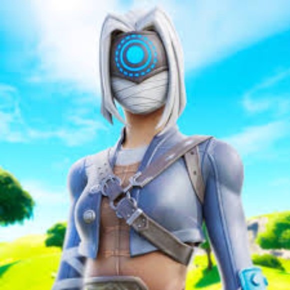 Meet your Posher, Quinn - Picture 1 of 1